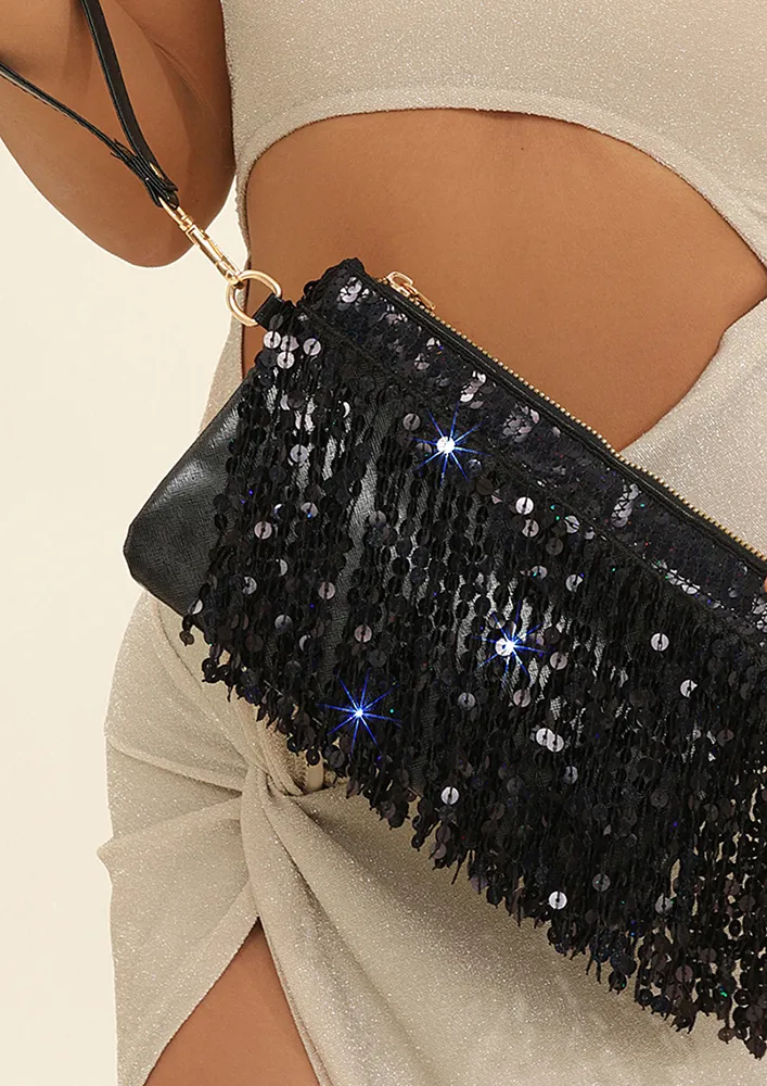 BLACK SEQUINS FRINGE-DETAIL CLUTCH