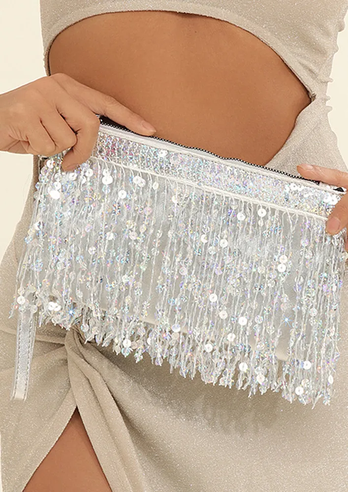 SILVER SEQUINS FRINGE-DETAIL CLUTCH