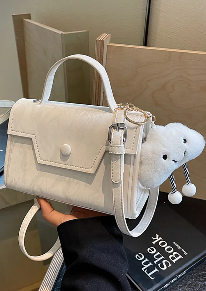 BEIGE CROSSBODY BAG W/ CLOUD-SHAPE KEYCHAIN