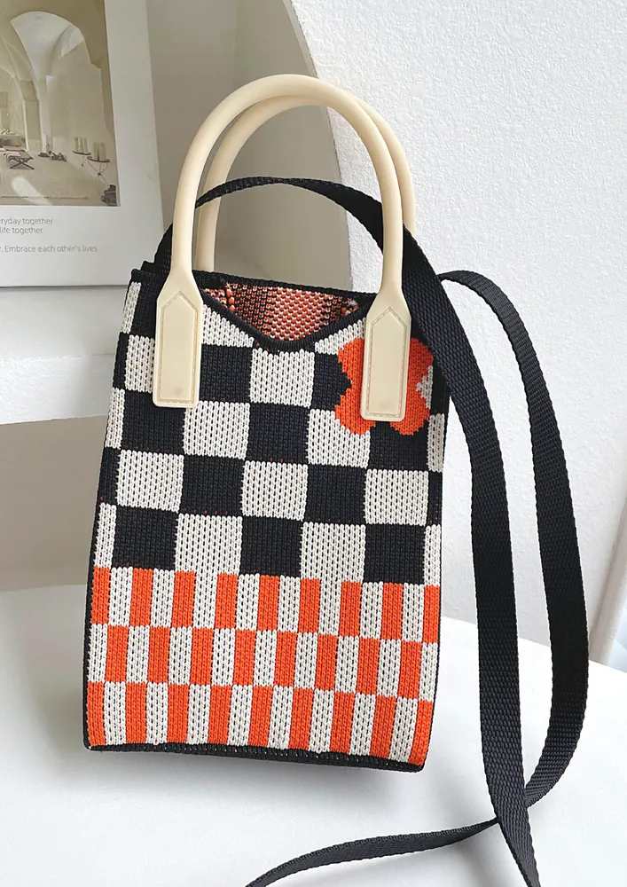 BLACK & APRICOT SMALL SLING BAG