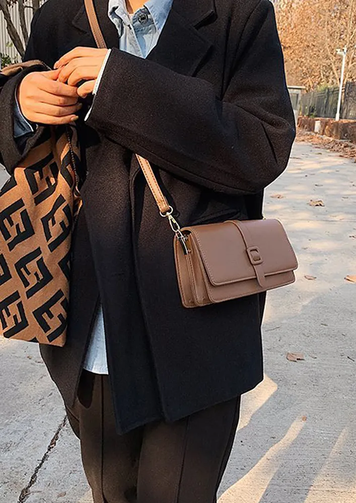 LIGHT BROWN RECTANGULAR SHOULDER BAG