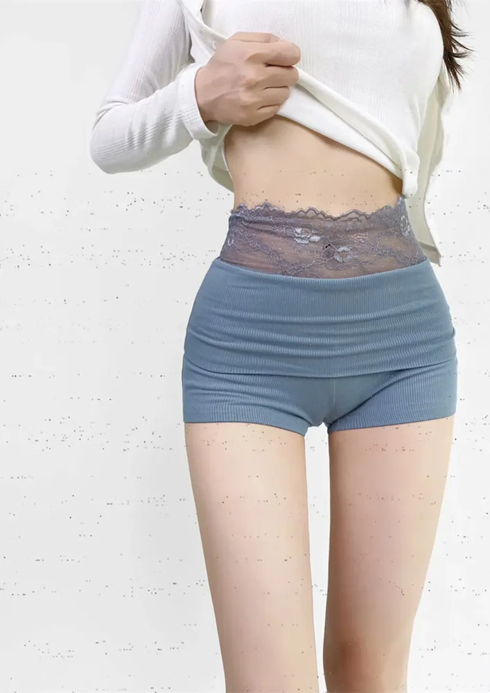 LACE SPLICING BLUE FITTED HOTPANTS