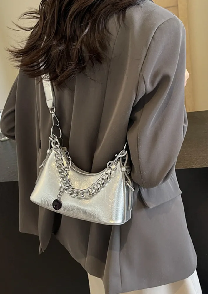 SILVER TEXTURED PU LEATHER SHOULDER BAG