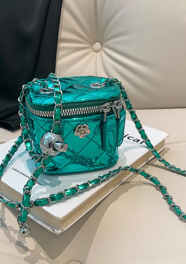 GREEN QUILTED MINI BUCKET BAG