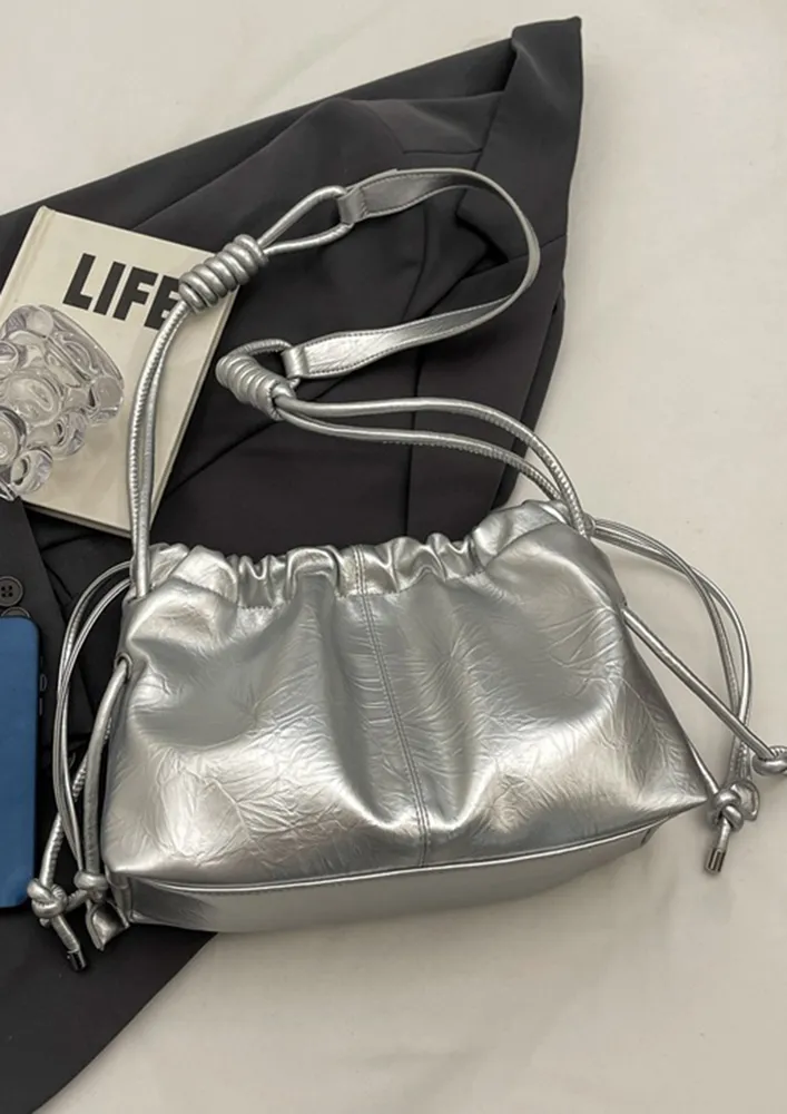 SILVER LAYERED STRAP SHOULDER BAG