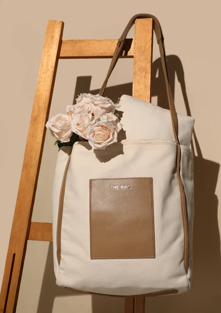 KHAKI LETTER PATCH TOTE BAG