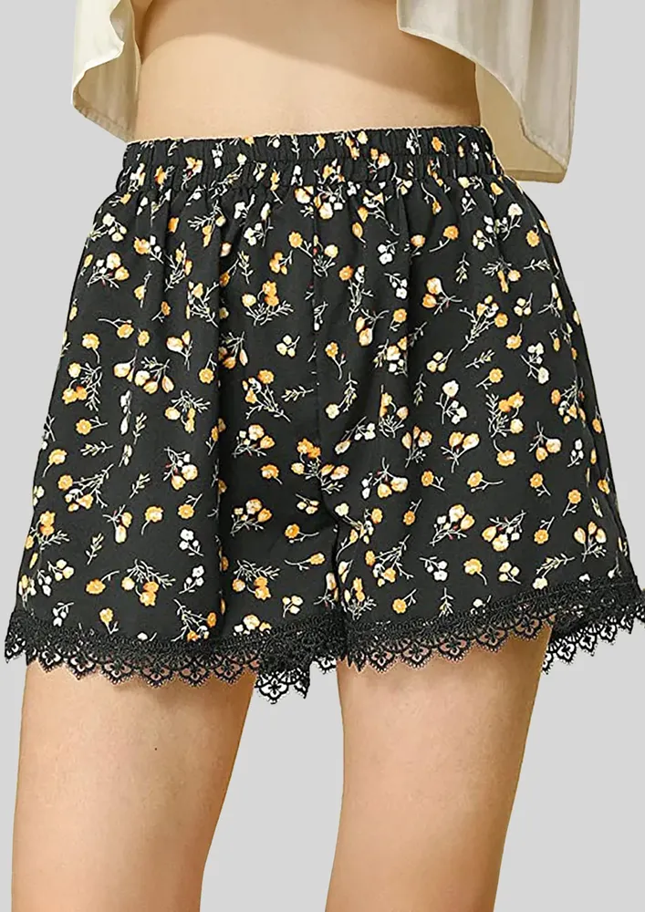 Black Lace-hem Beach Shorts