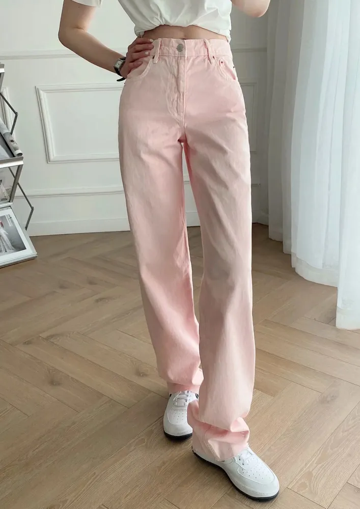 K-INSPIRED LIGHT-PINK STRAIGHT JEANS