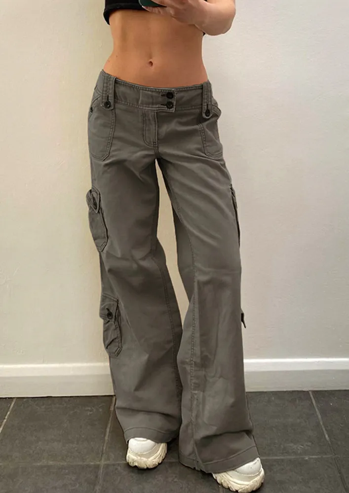 WIDE LEG LOW-RISE GREY CARGO JEANS