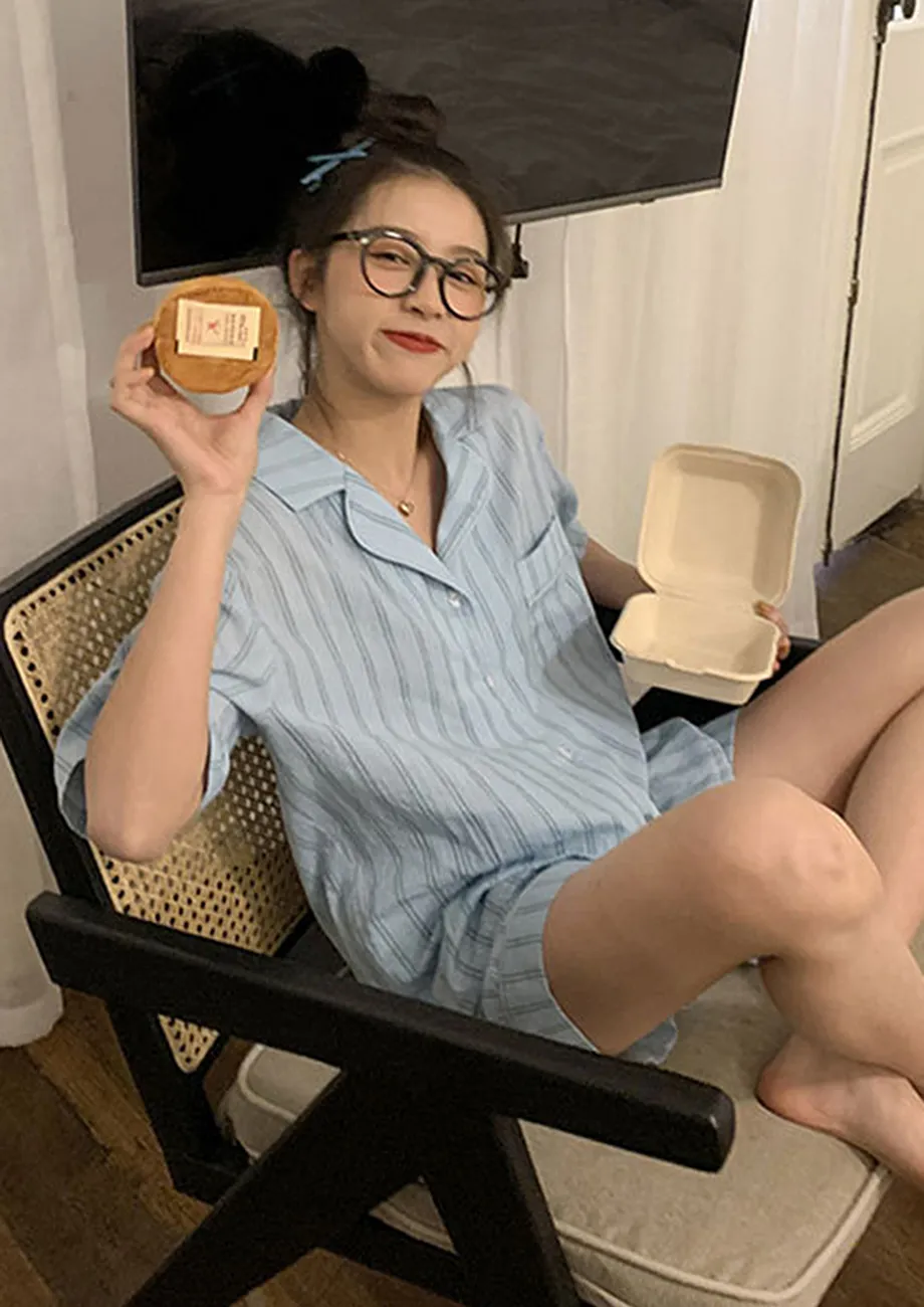 BLUE VERTICAL STRIPES LOUNGEWEAR SET