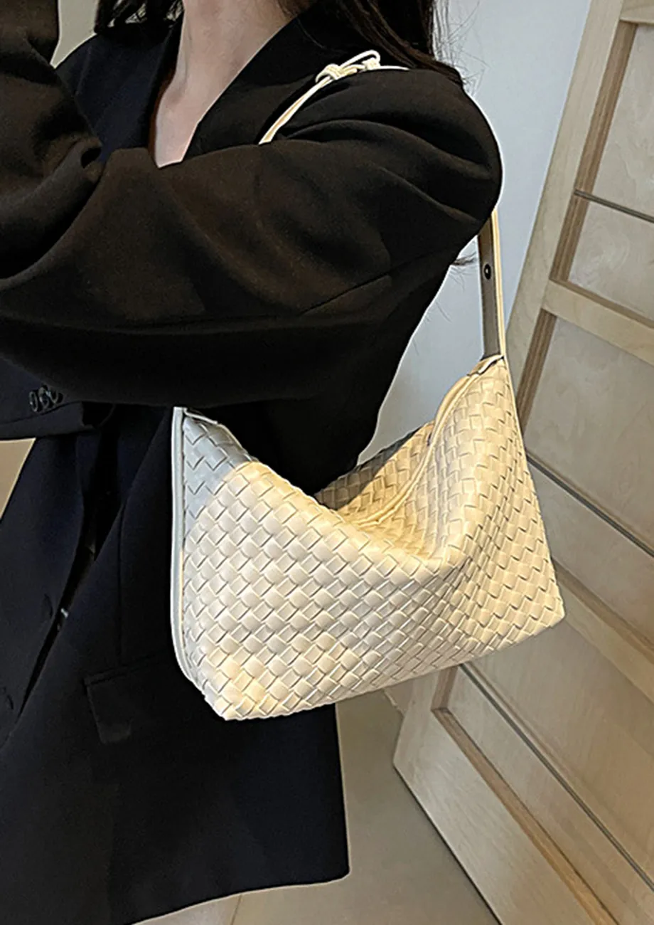 OFF-WHITE BASKET WEAVE TEXTURE SHOULDER BAG