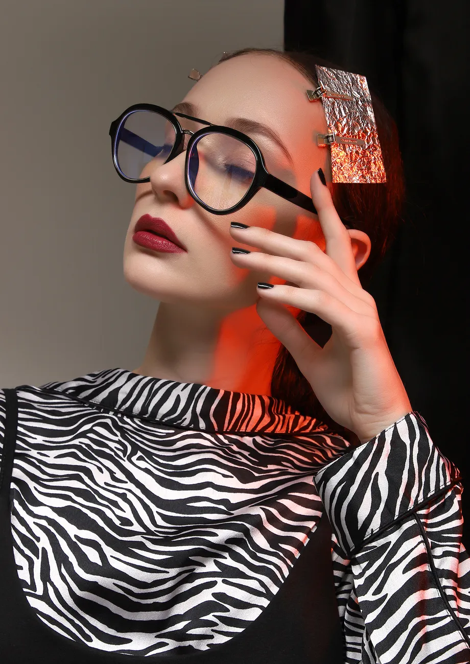 MODERN NERDS BLACK BROW-BAR AVIATORS