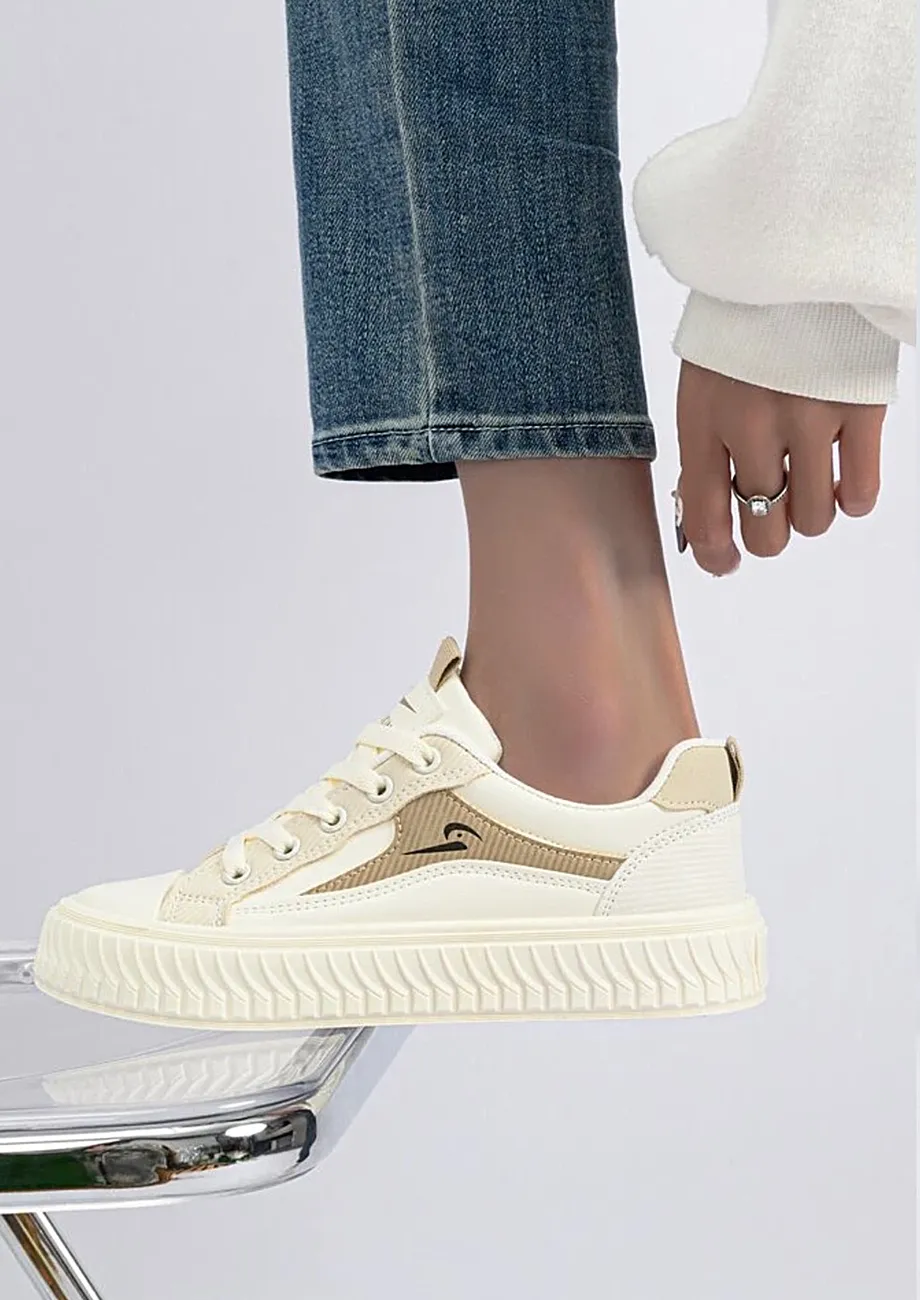 WHITE KHAKI LACE-UP TRAINER