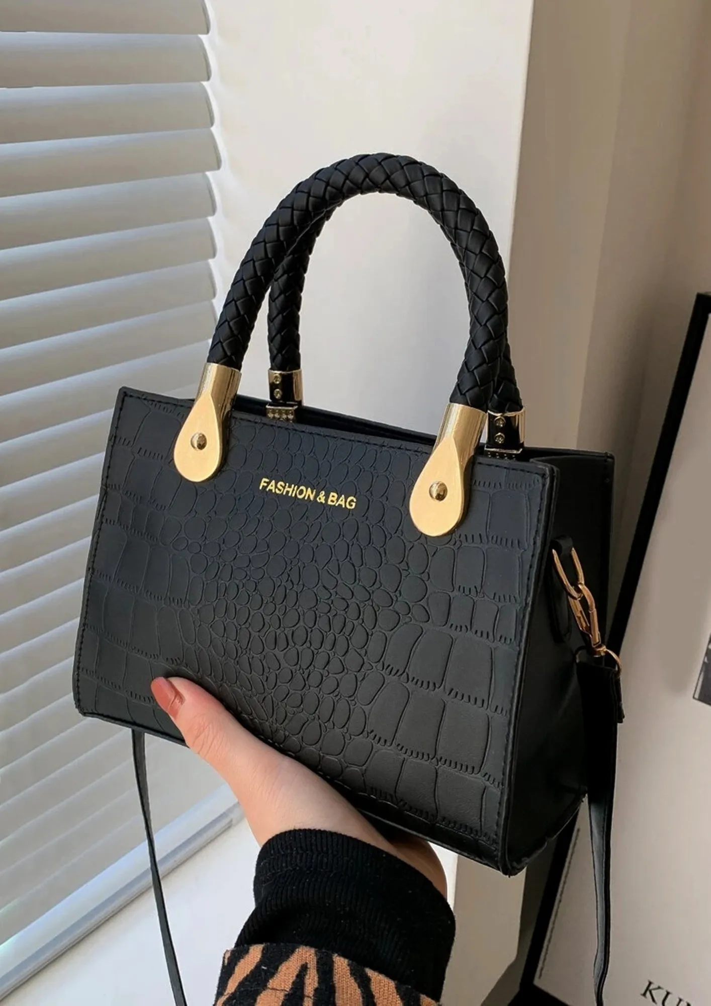 Black purse for girls online