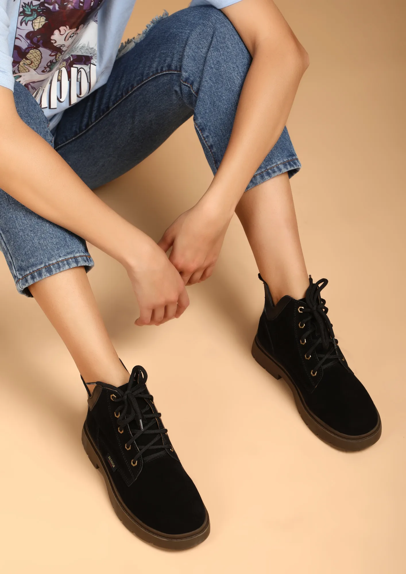 Ultimate Guide to Black Casual Shoes for Women: Style, Comfort, and Functionality