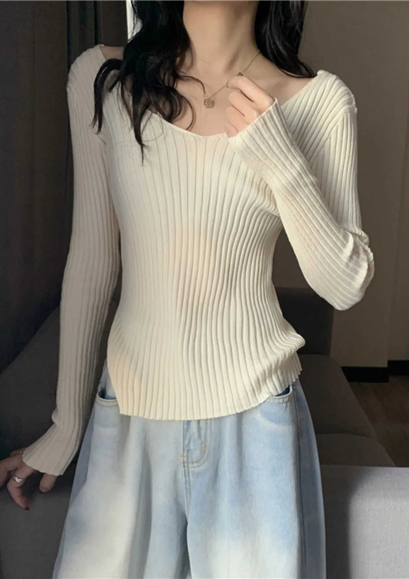野沢和香werthy V-NECK RIB TOP Sサイズ 中古品 - メルカリ